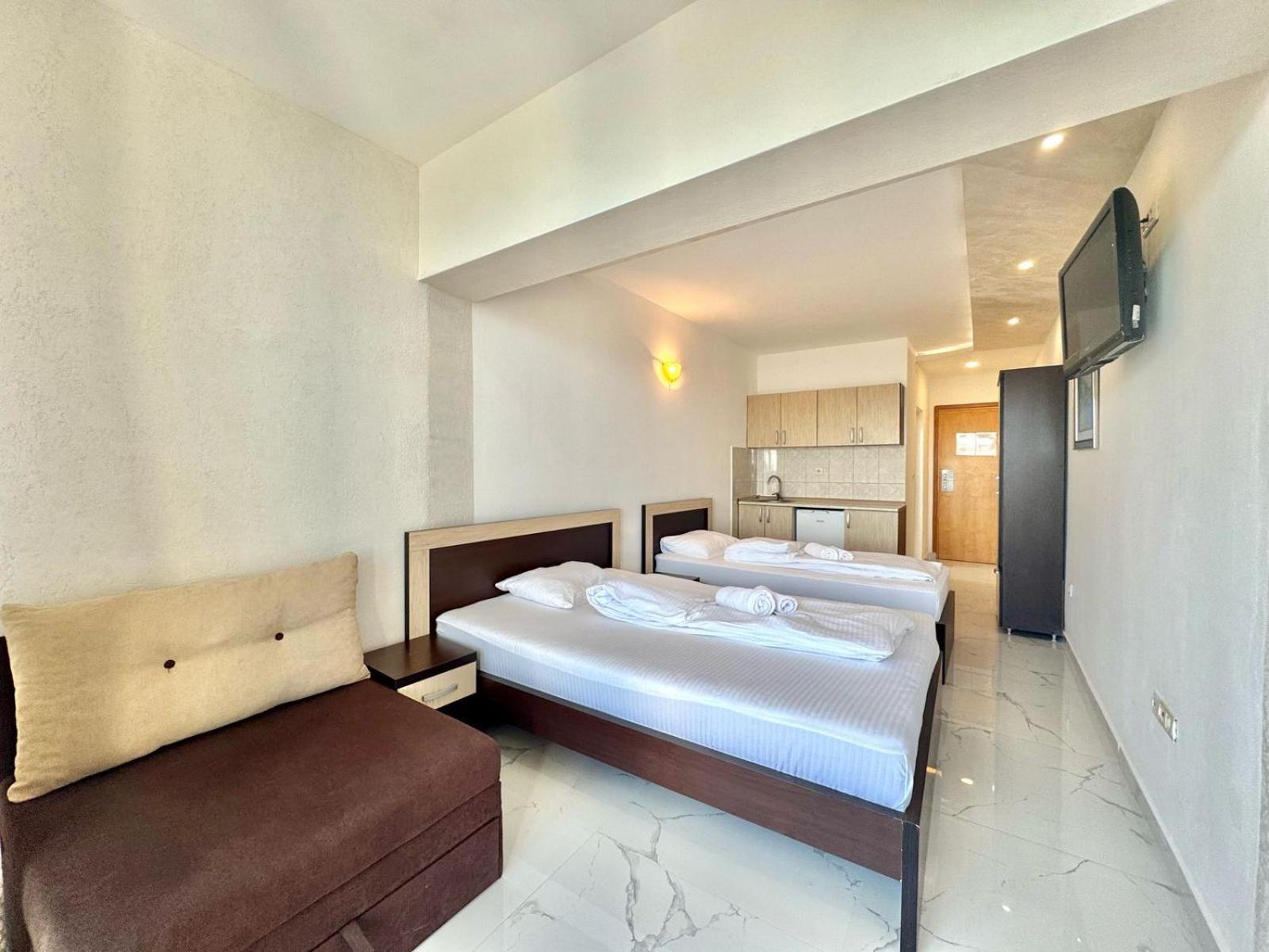 Beachfront Hotel Palma - Jaz Budva Ngoại thất bức ảnh