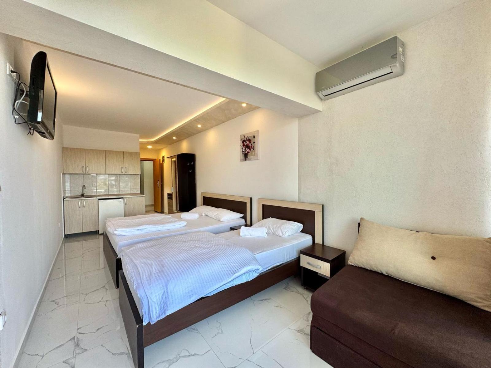 Beachfront Hotel Palma - Jaz Budva Ngoại thất bức ảnh