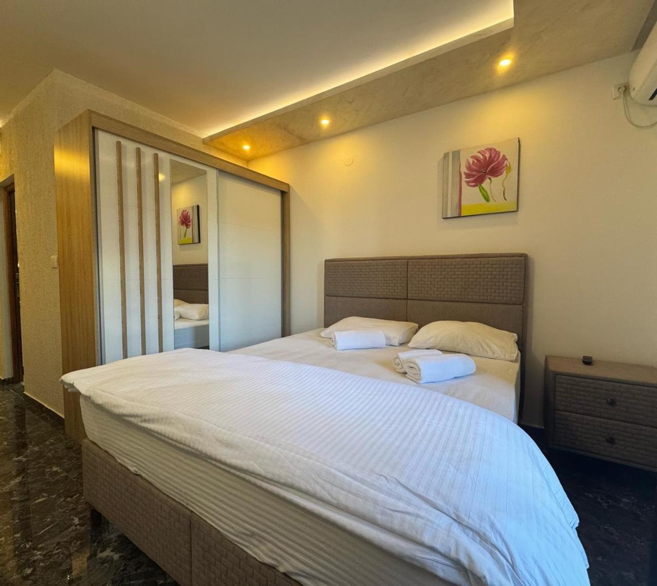 Beachfront Hotel Palma - Jaz Budva Ngoại thất bức ảnh
